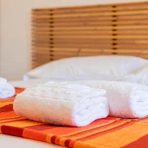 Appartamento Guest Planet - Grazioso Bilocale Bande Nere M1, Milano